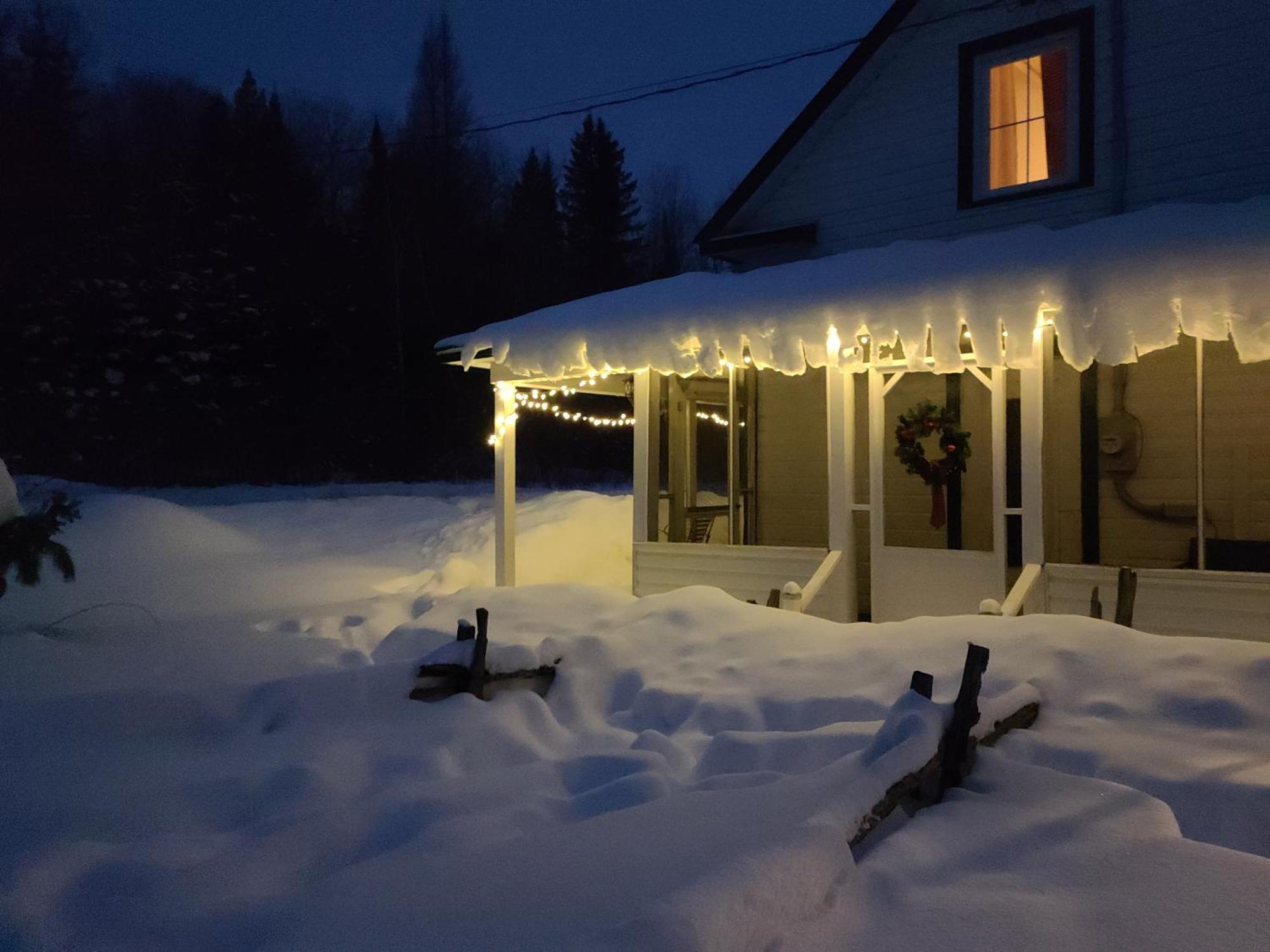 Chalets Nabu La Sacacomie - Riviere - Billard Saint-Alexis-des-Monts Exterior foto